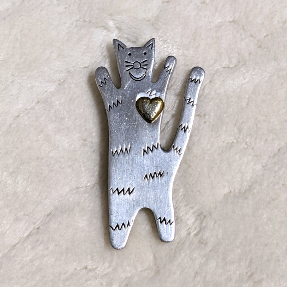 Vintage Silvertone Cat Brooch with Goldtone Heart